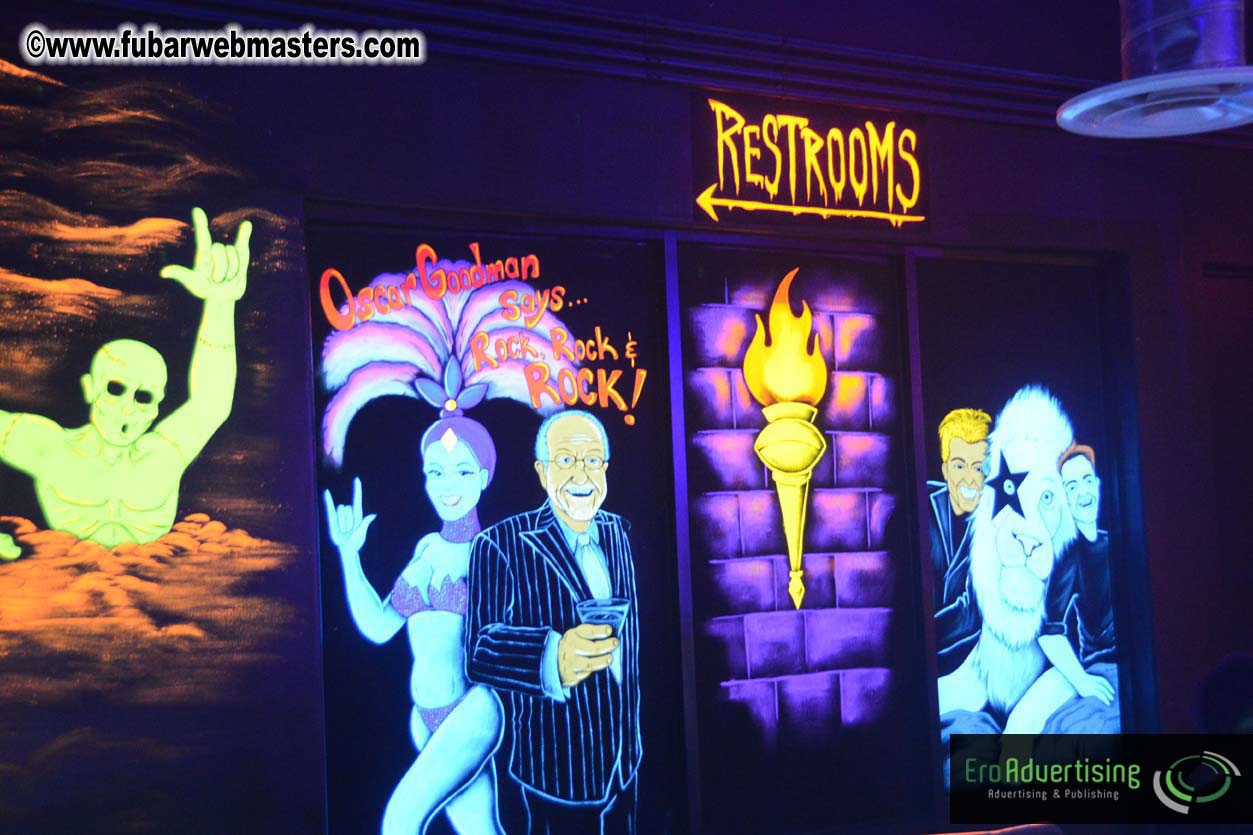 Mr Skin?ÇÖs Mini Golf