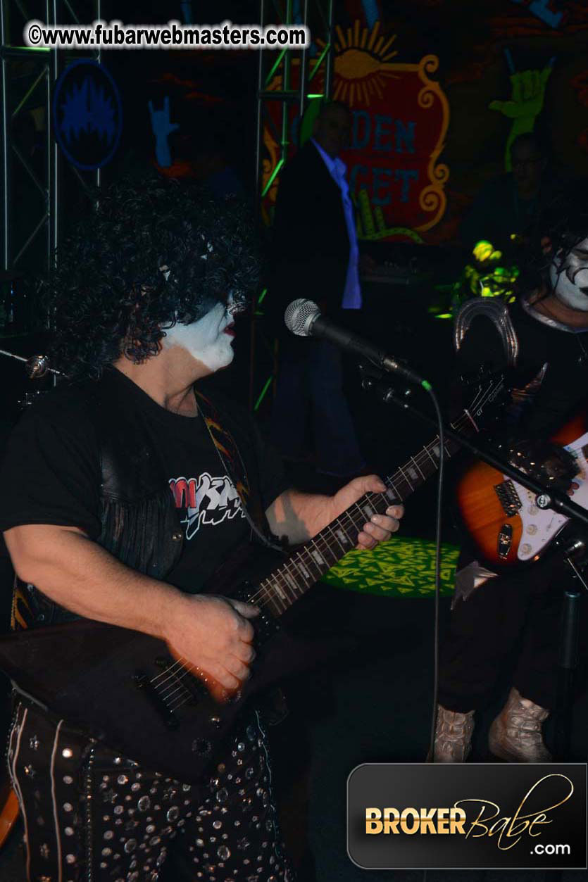 Mr Skin?ÇÖs Mini Golf