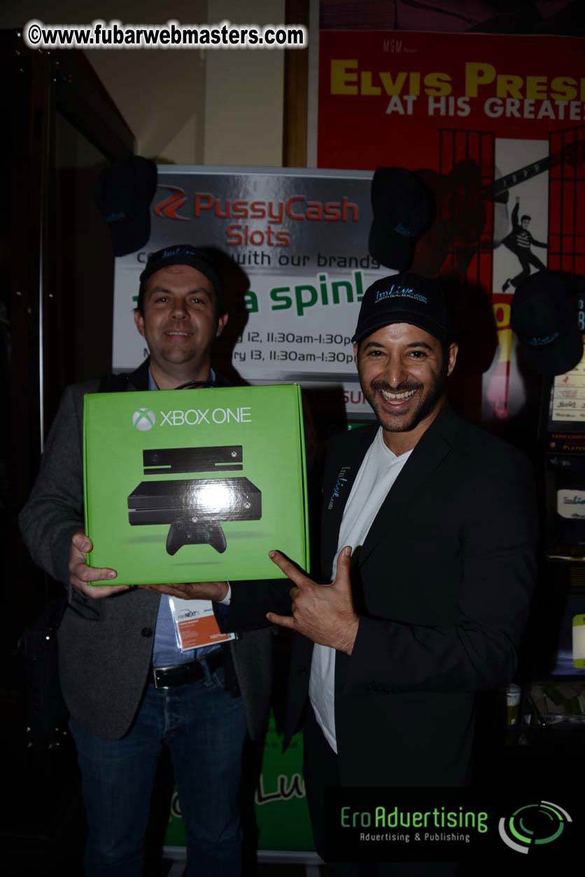 Pussycash/'mLive Draw