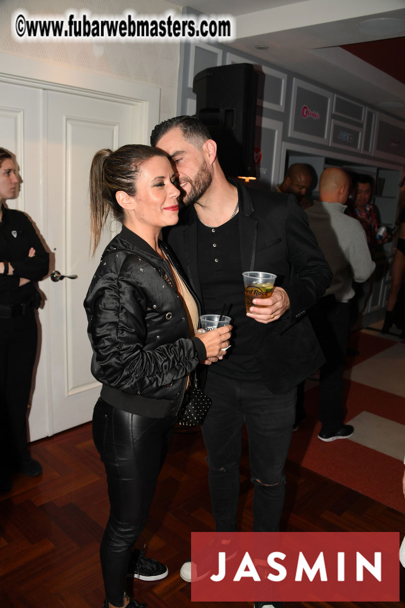 Internext Pajama Party