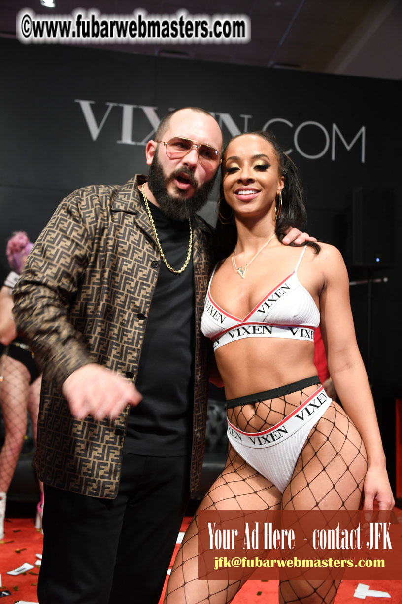 Vixen Angel of the Year Crowning Ceremony