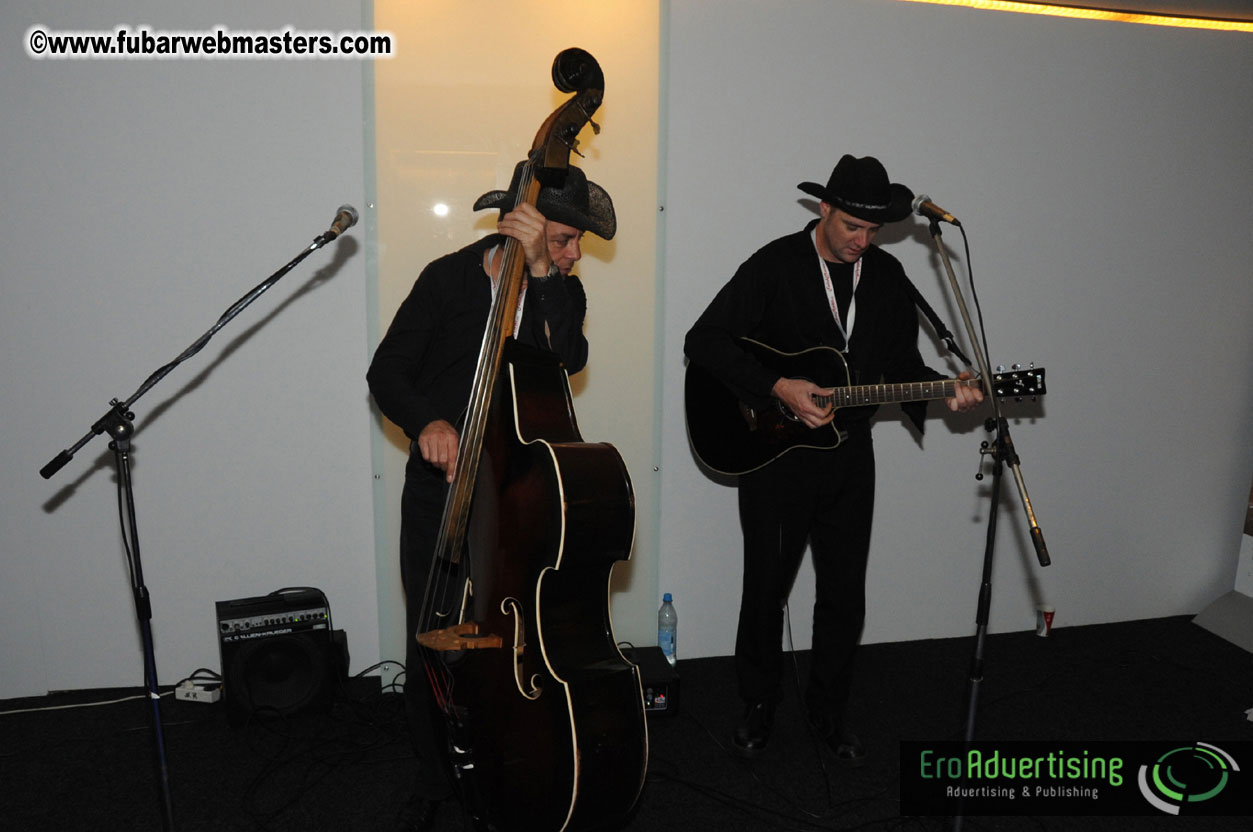 14.Venus showfloor Day 1