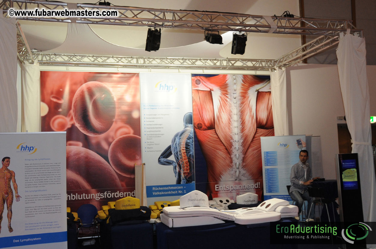 14.Venus showfloor Day 1