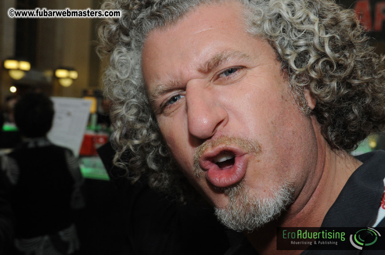 14.Venus showfloor Day 1