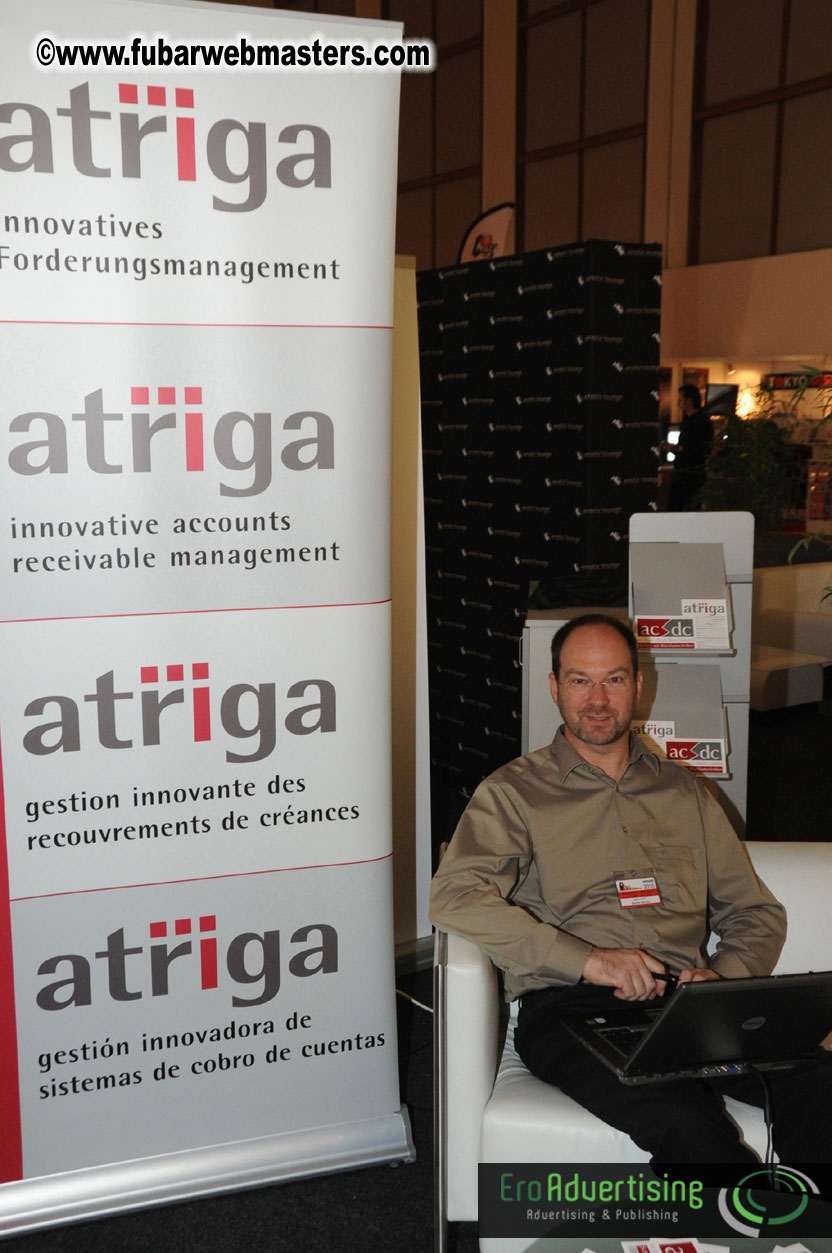 14.Venus showfloor Day 2