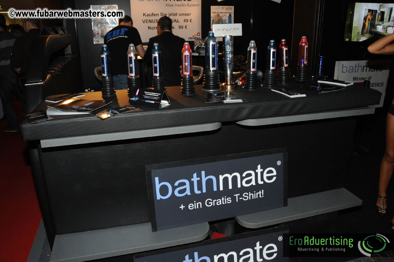 14.Venus showfloor Day 3