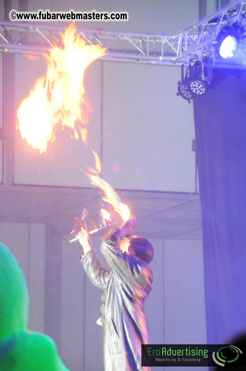 14.Venus showfloor Day 3