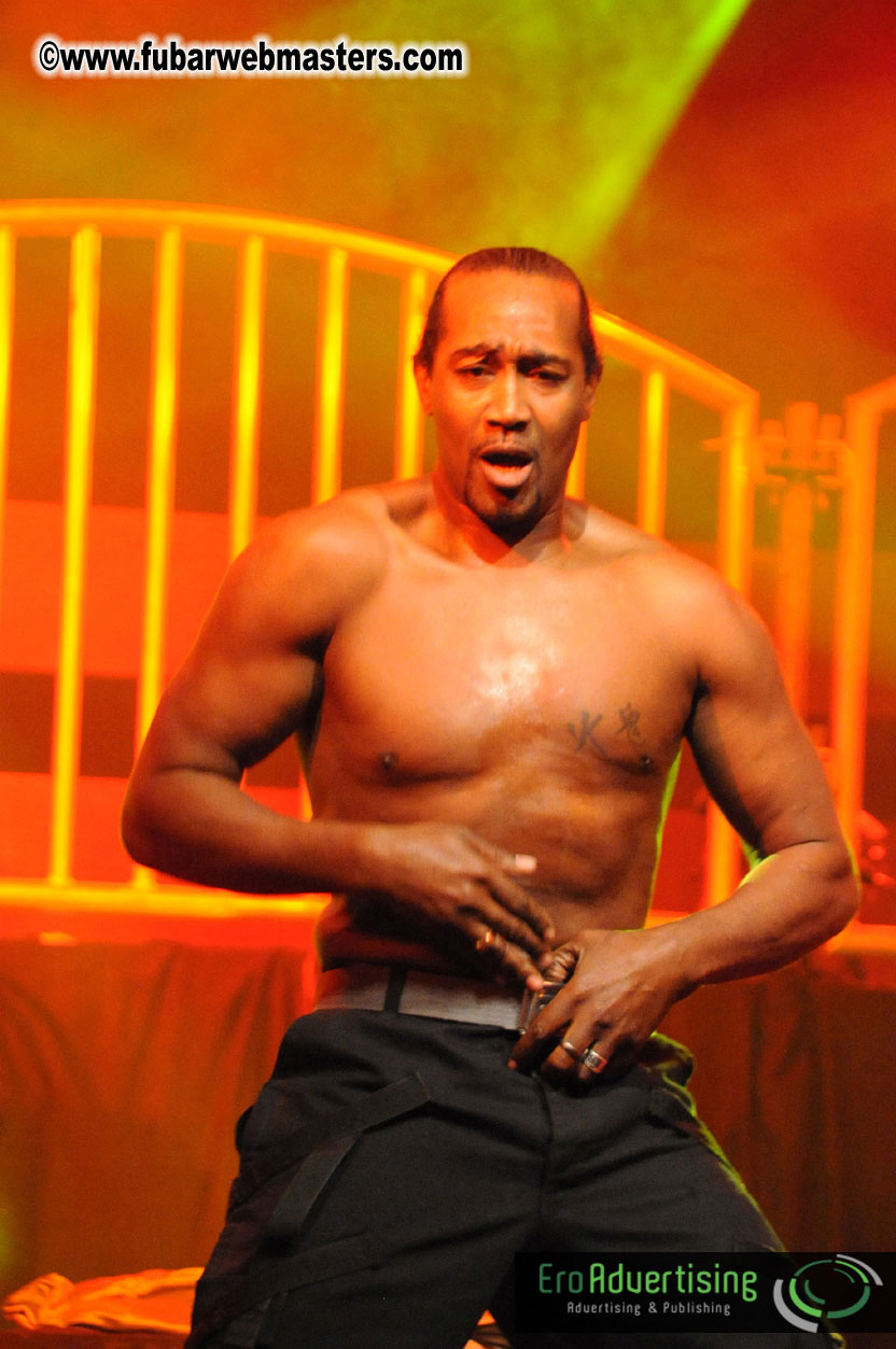 14.Venus showfloor Day 3