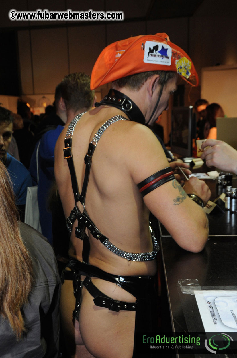 14.Venus showfloor Day 3