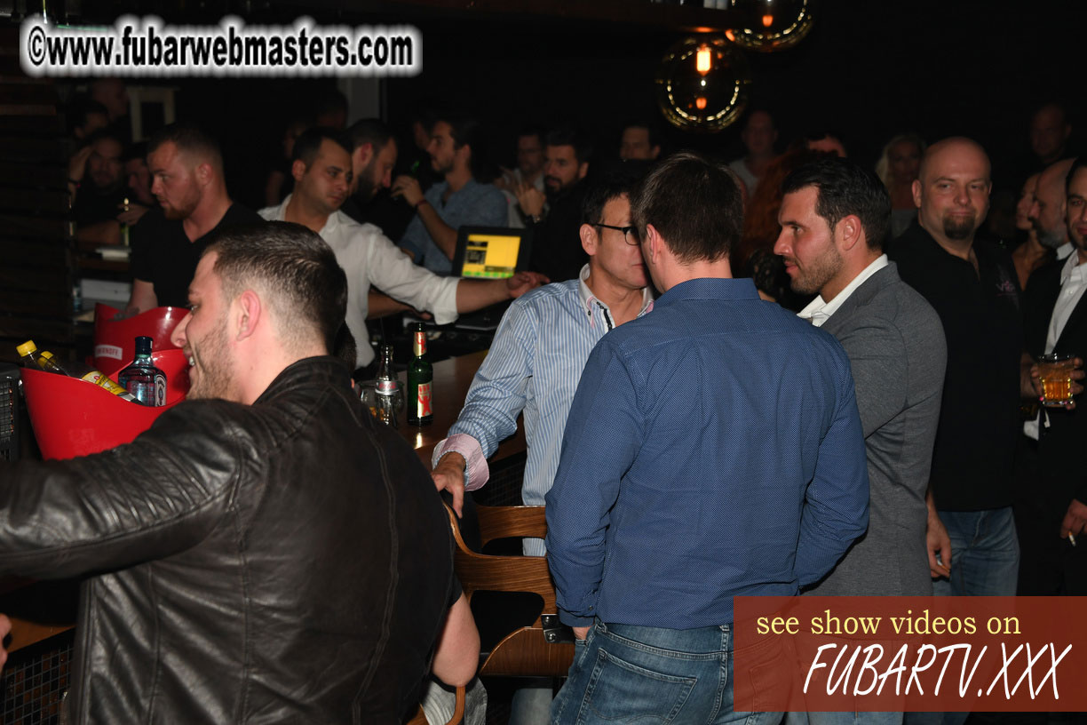 VIP Experience at Puro