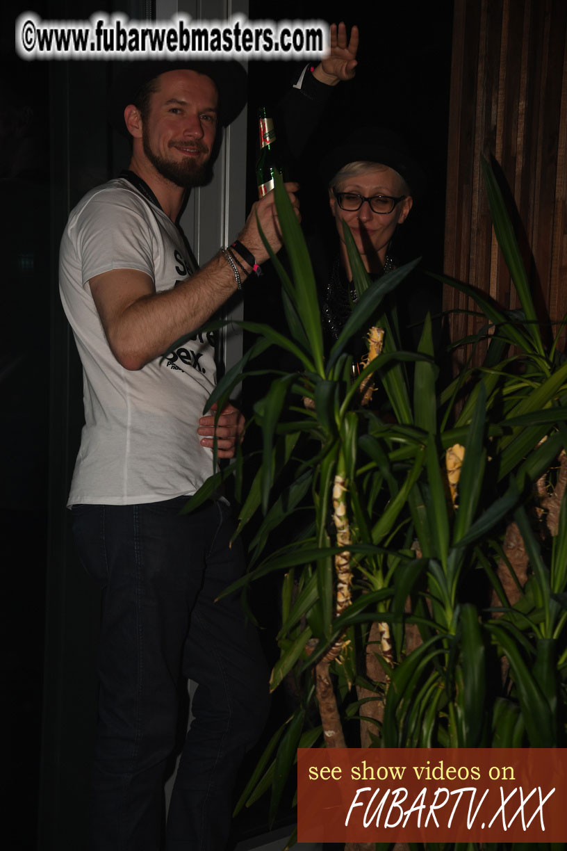 VIP Experience at Puro