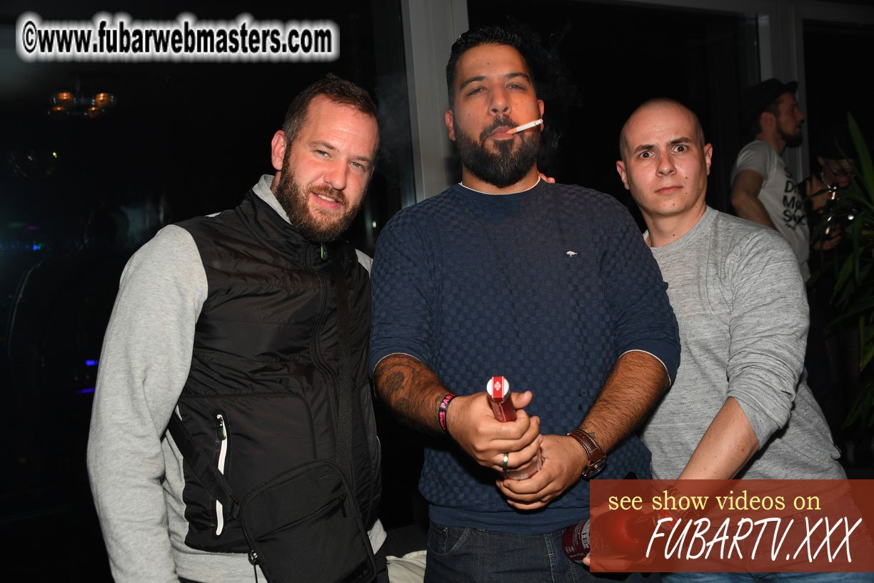 VIP Experience at Puro