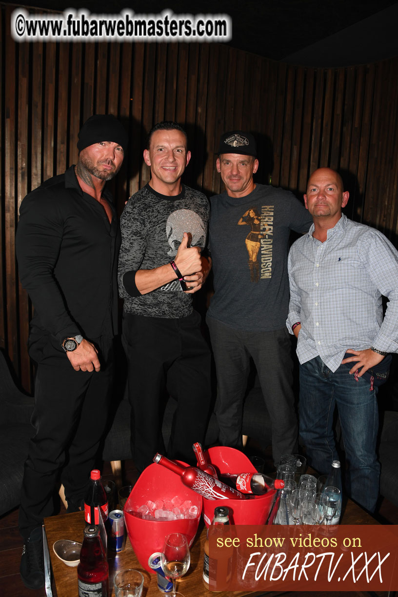 VIP Experience at Puro