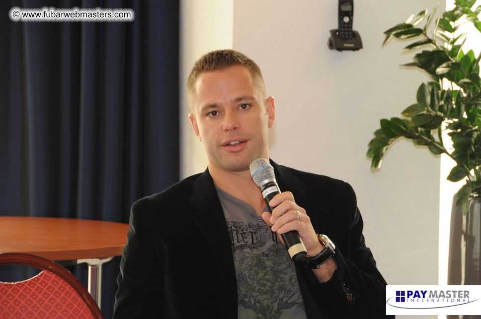 Seminars & Speed Networking