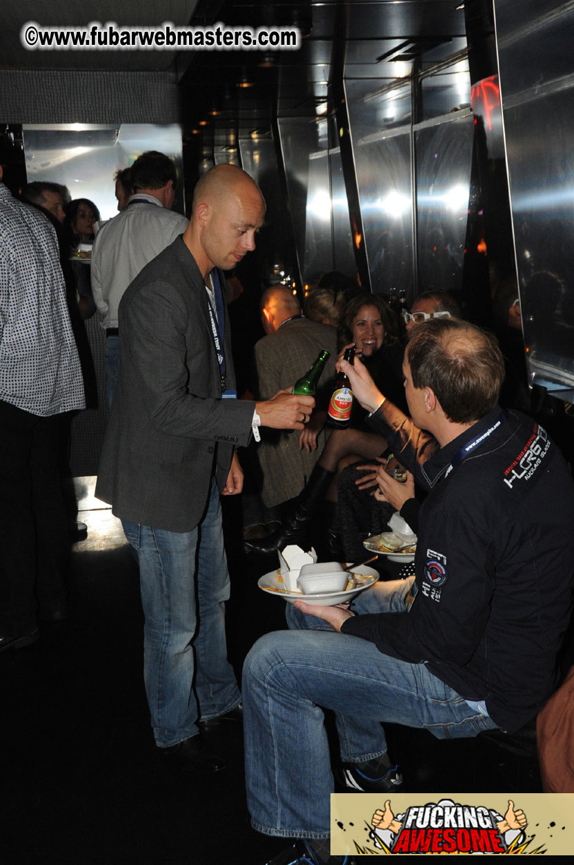 AWM Dinner Boat Cruise