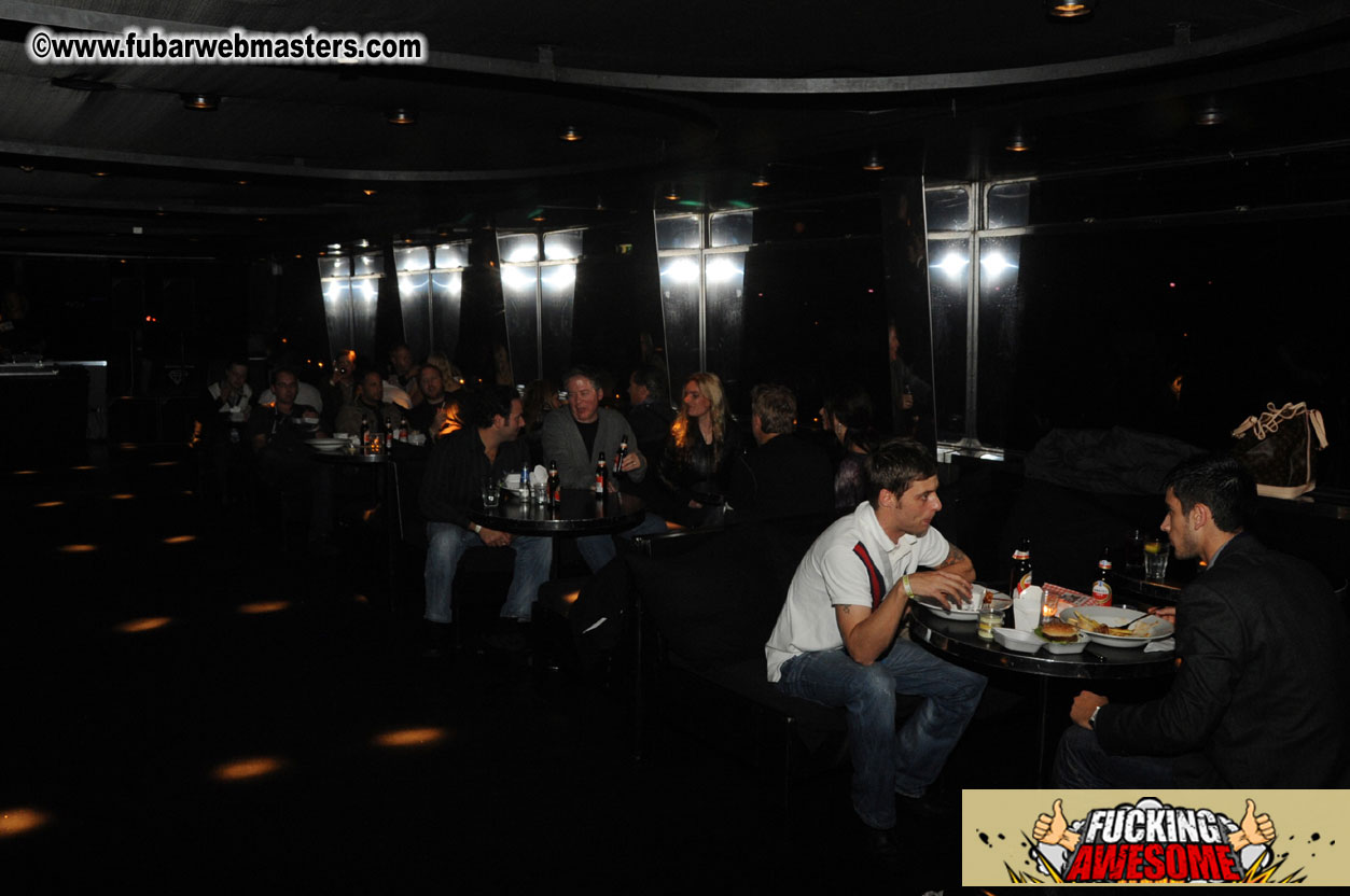 AWM Dinner Boat Cruise