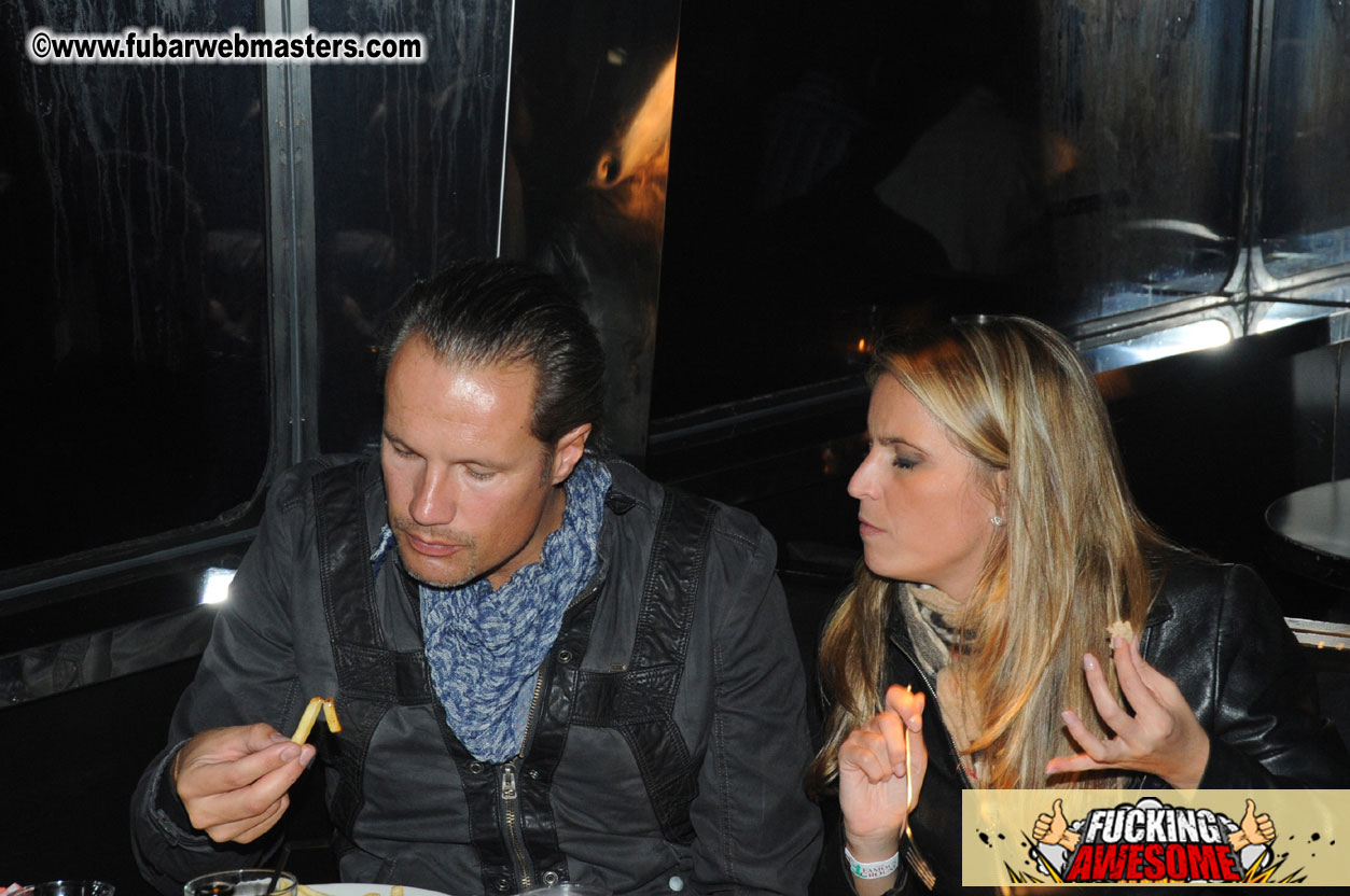 AWM Dinner Boat Cruise