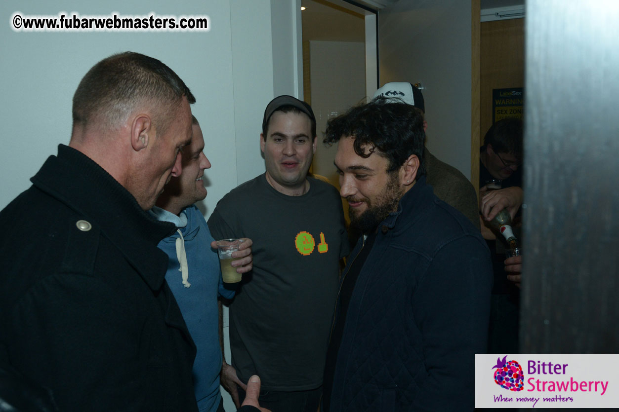 Bitter Strawberry Suite Party