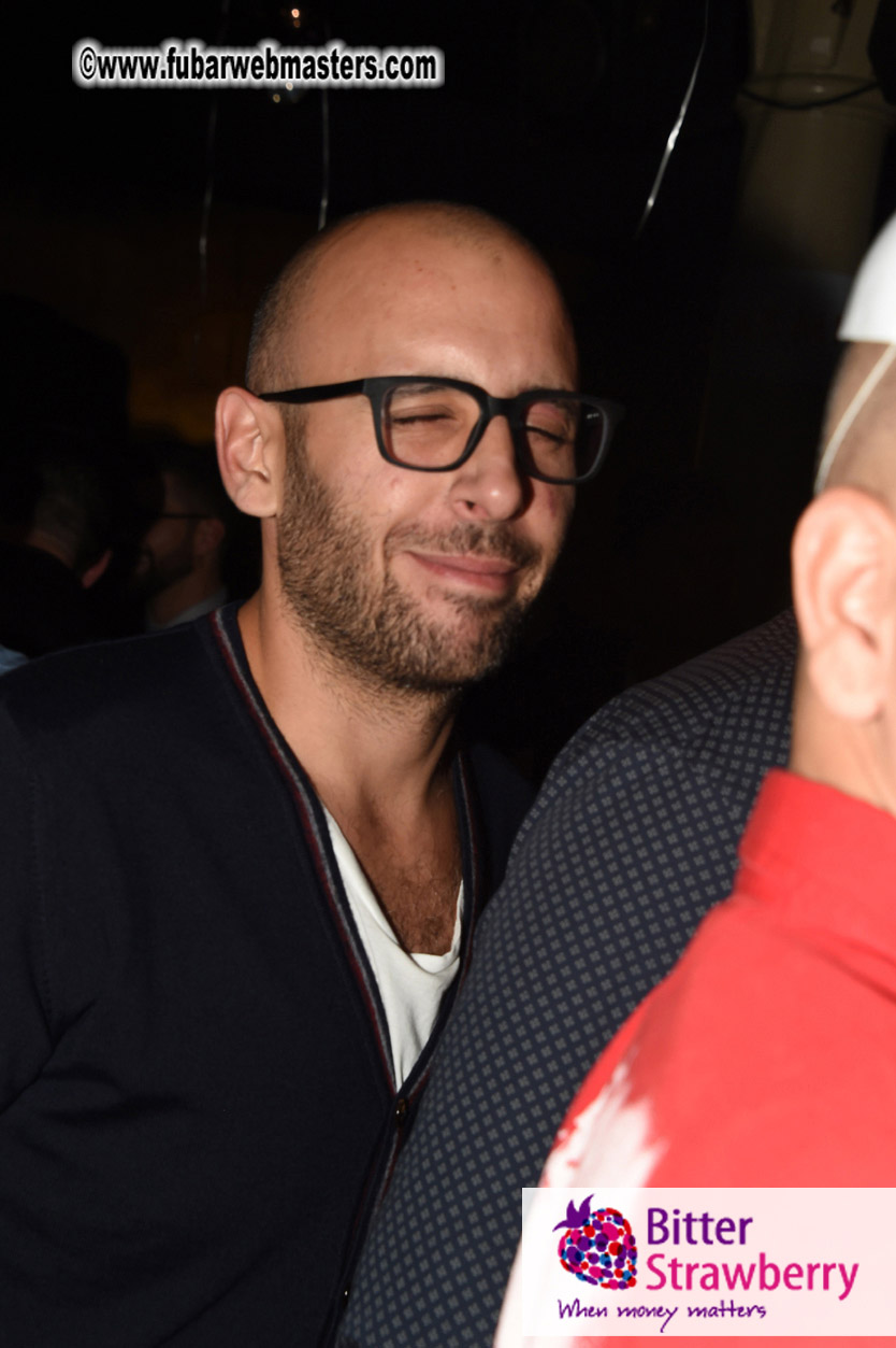 Jasmin White Mascarade