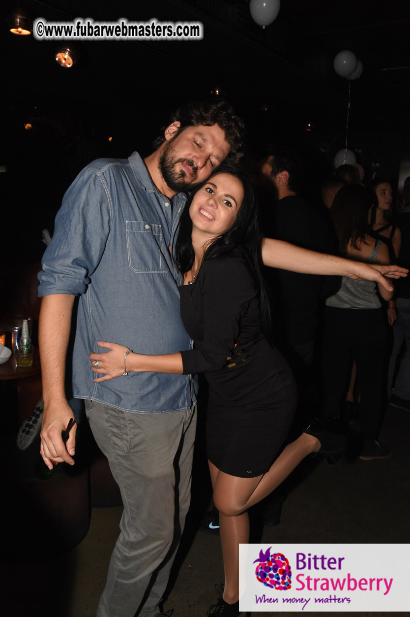 Jasmin White Mascarade