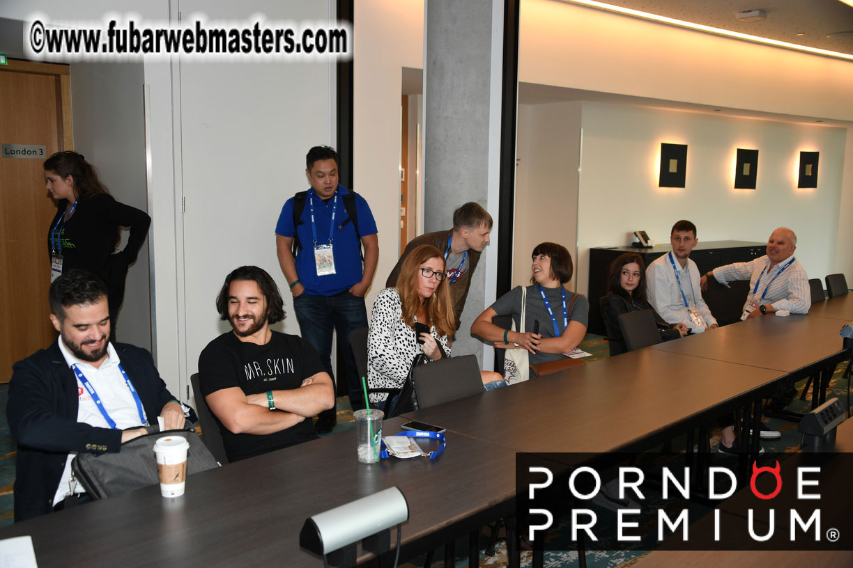 Seminars and Speed Networking