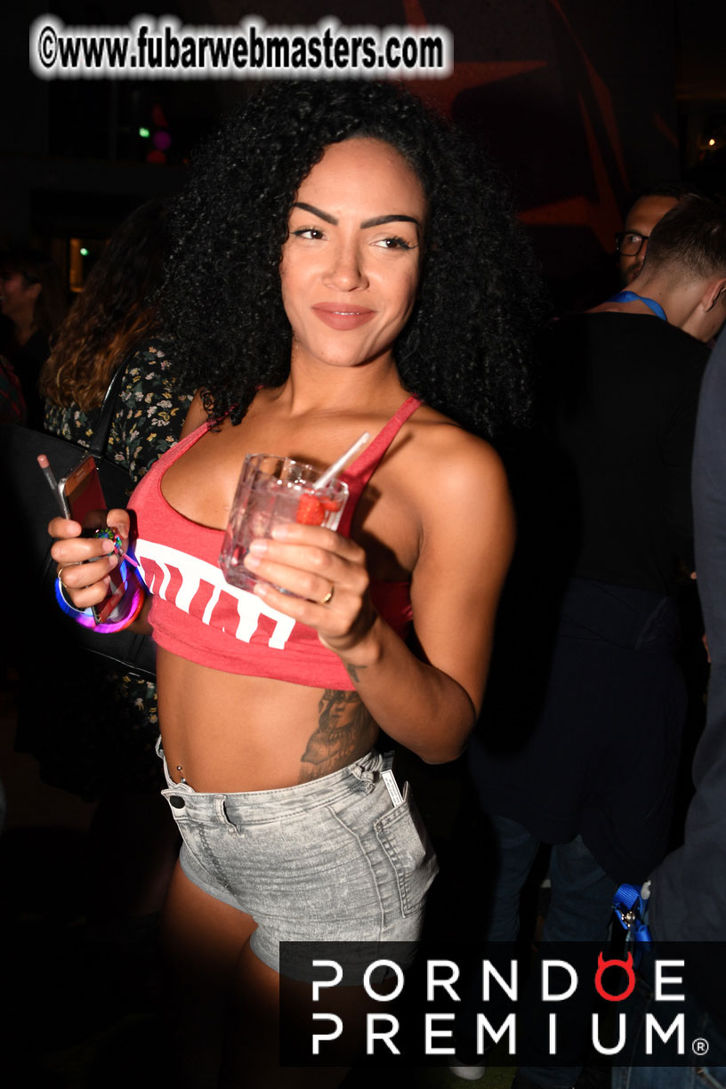 Social Friday XXL