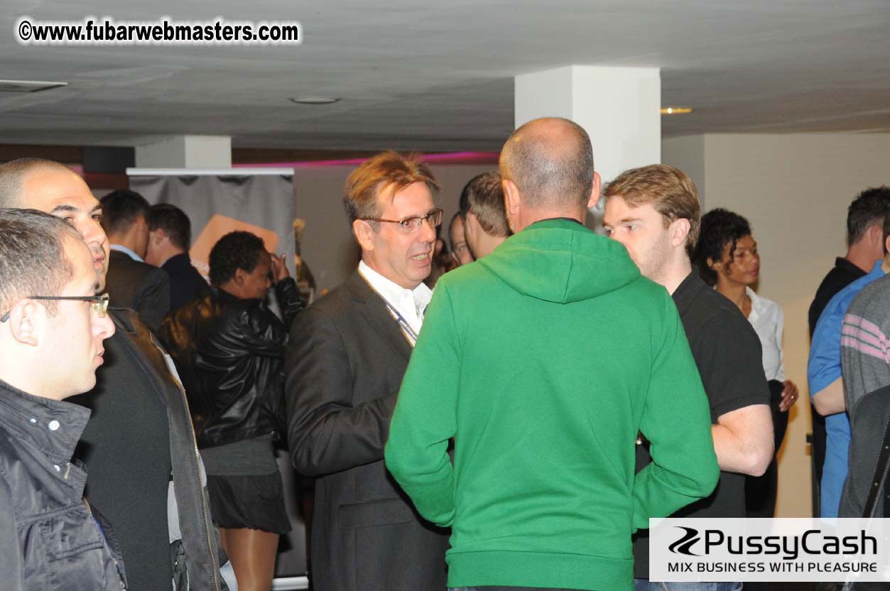 Arrivals, Registration and the Show