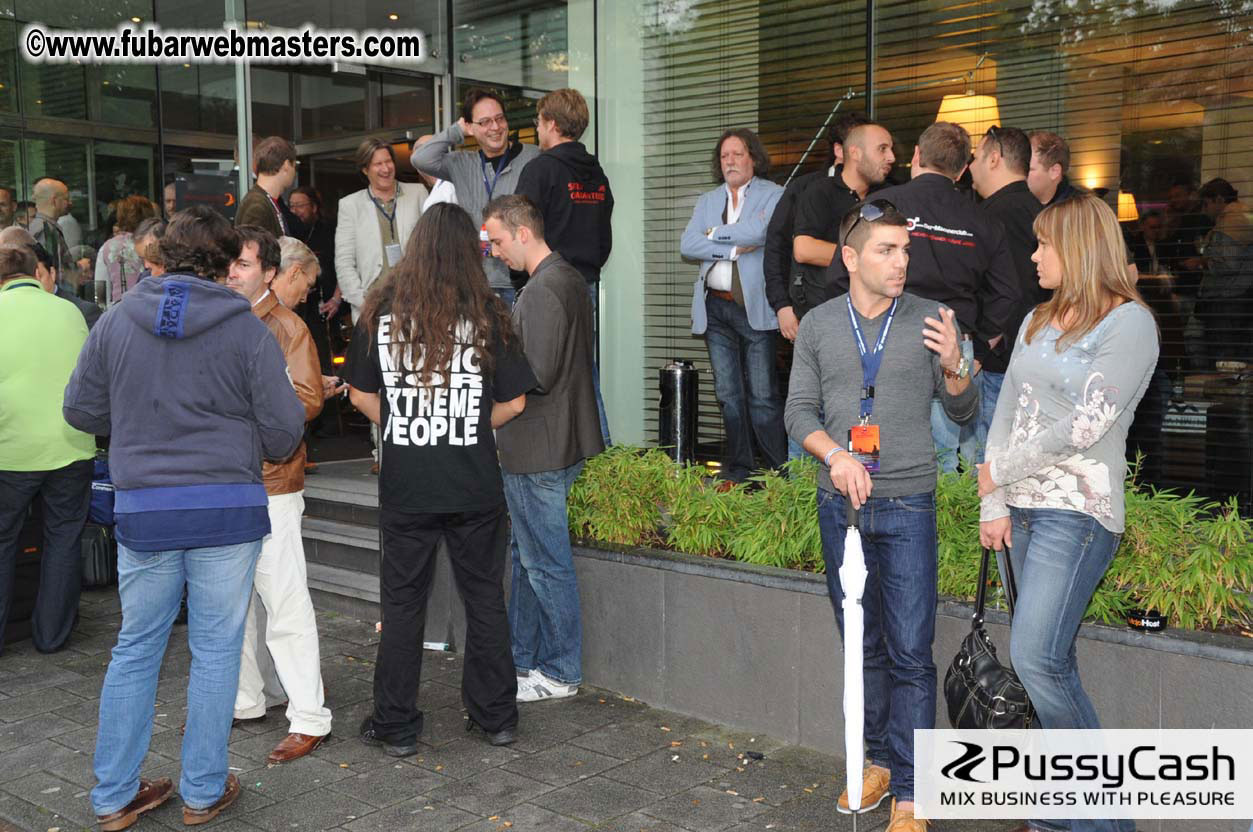 Opening Cocktail Reception