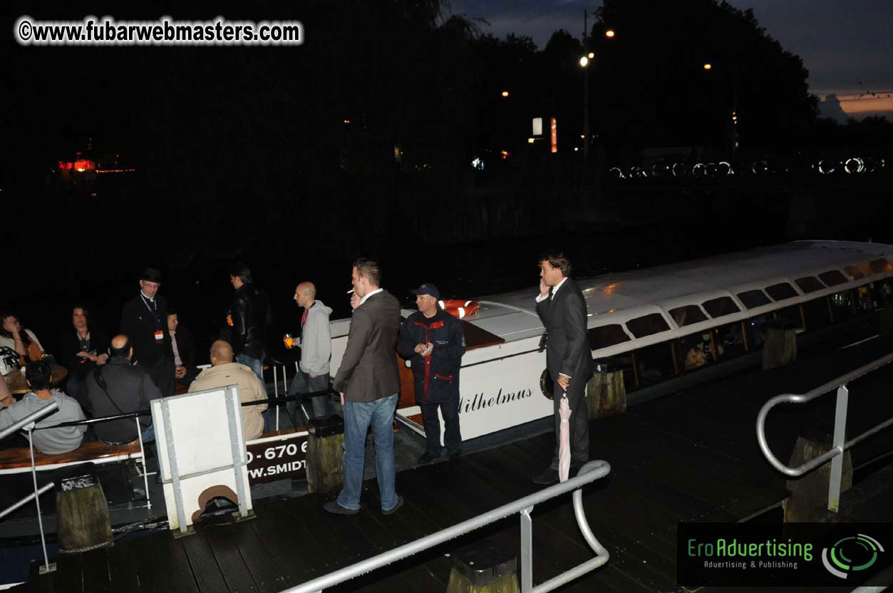 Adult Webmaster Canal Cruise