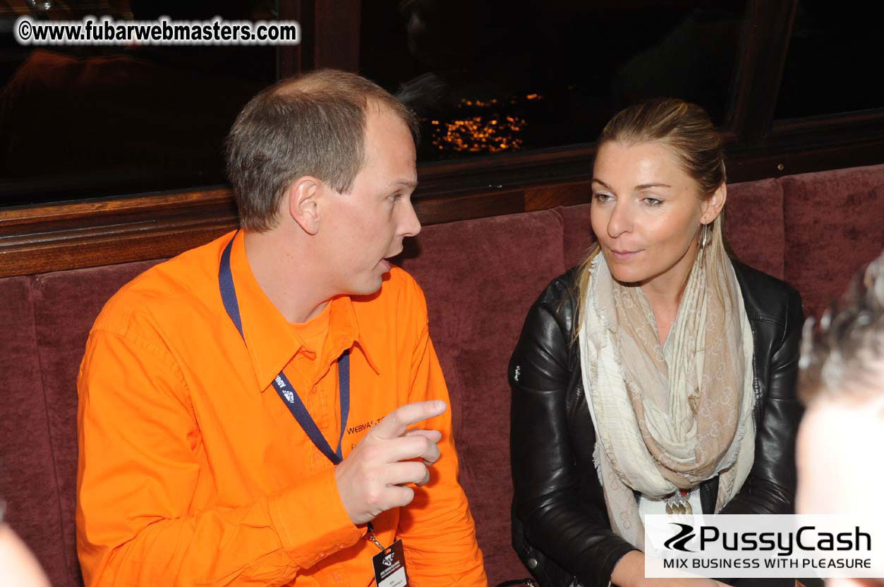 Adult Webmaster Canal Cruise