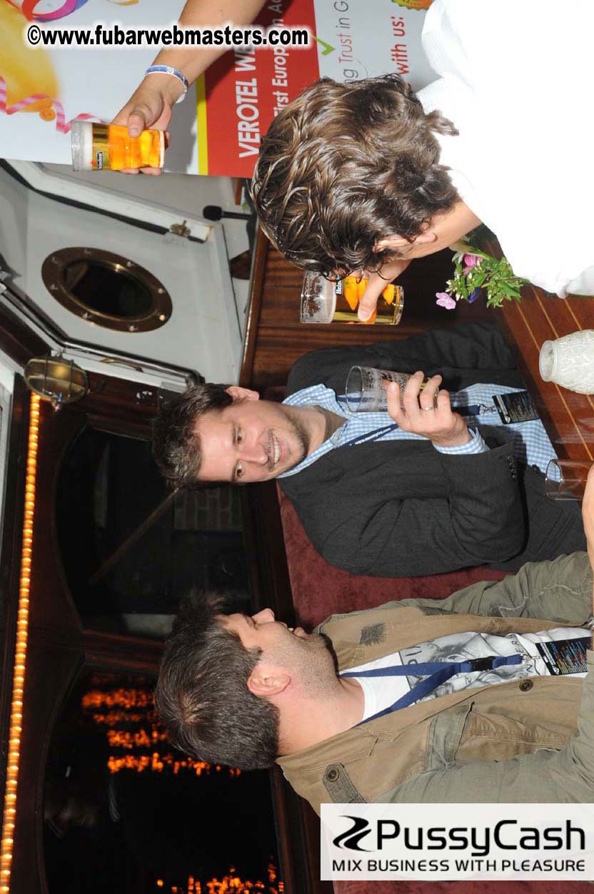 Adult Webmaster Canal Cruise