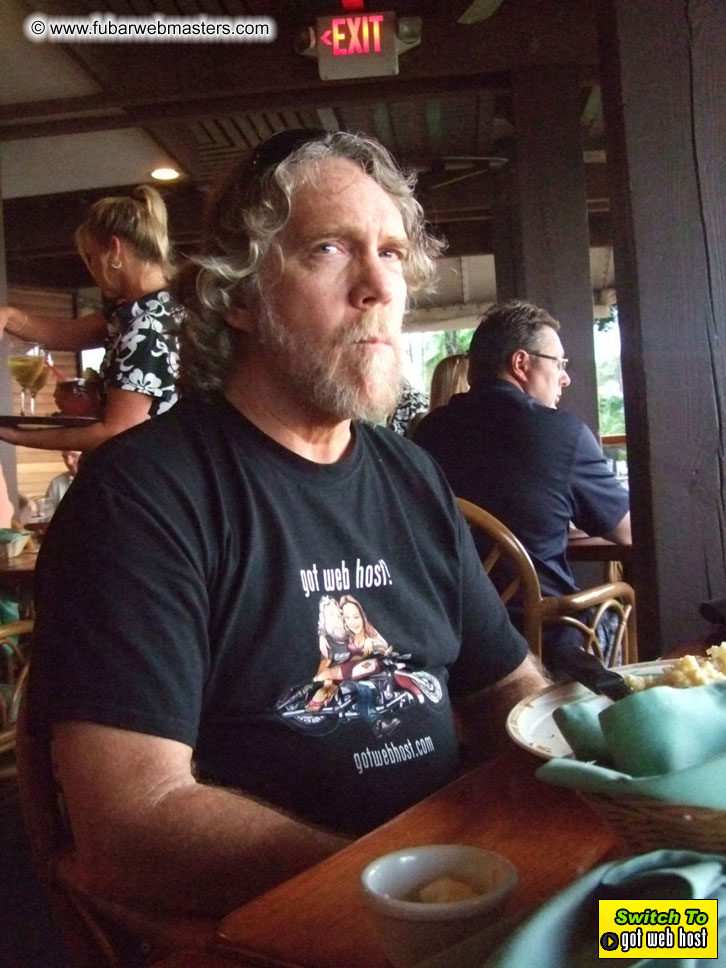 GoodGirl & Baddog's Hawaii Photos