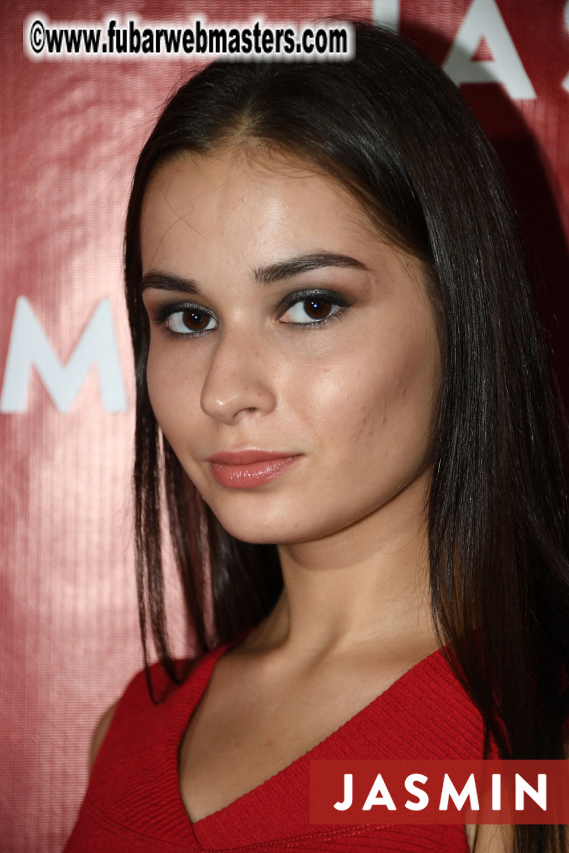 Wild & Red - Party by Jasmin