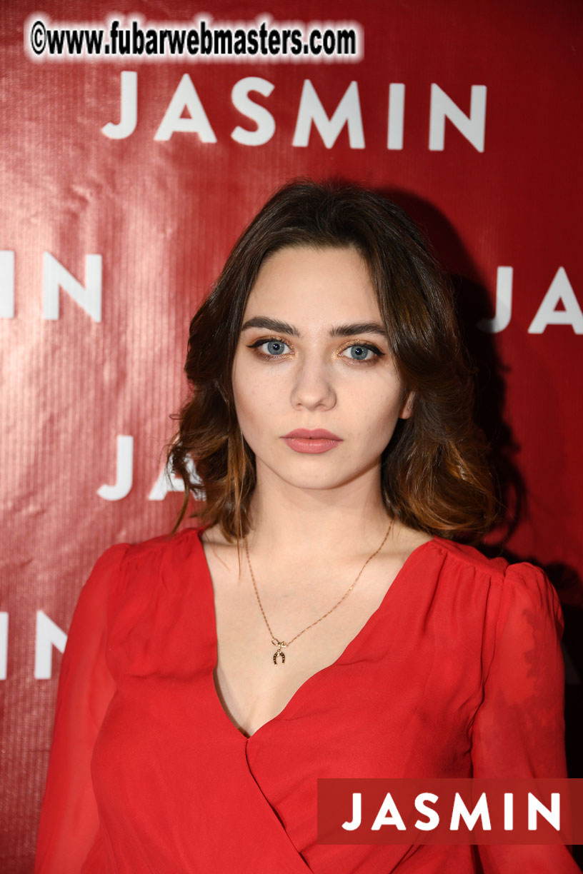 Wild & Red - Party by Jasmin