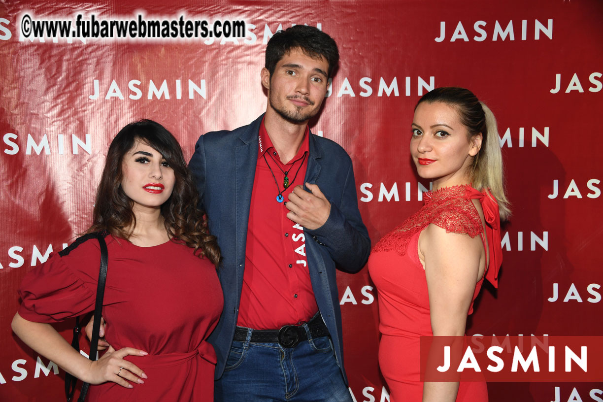 Wild & Red - Party by Jasmin