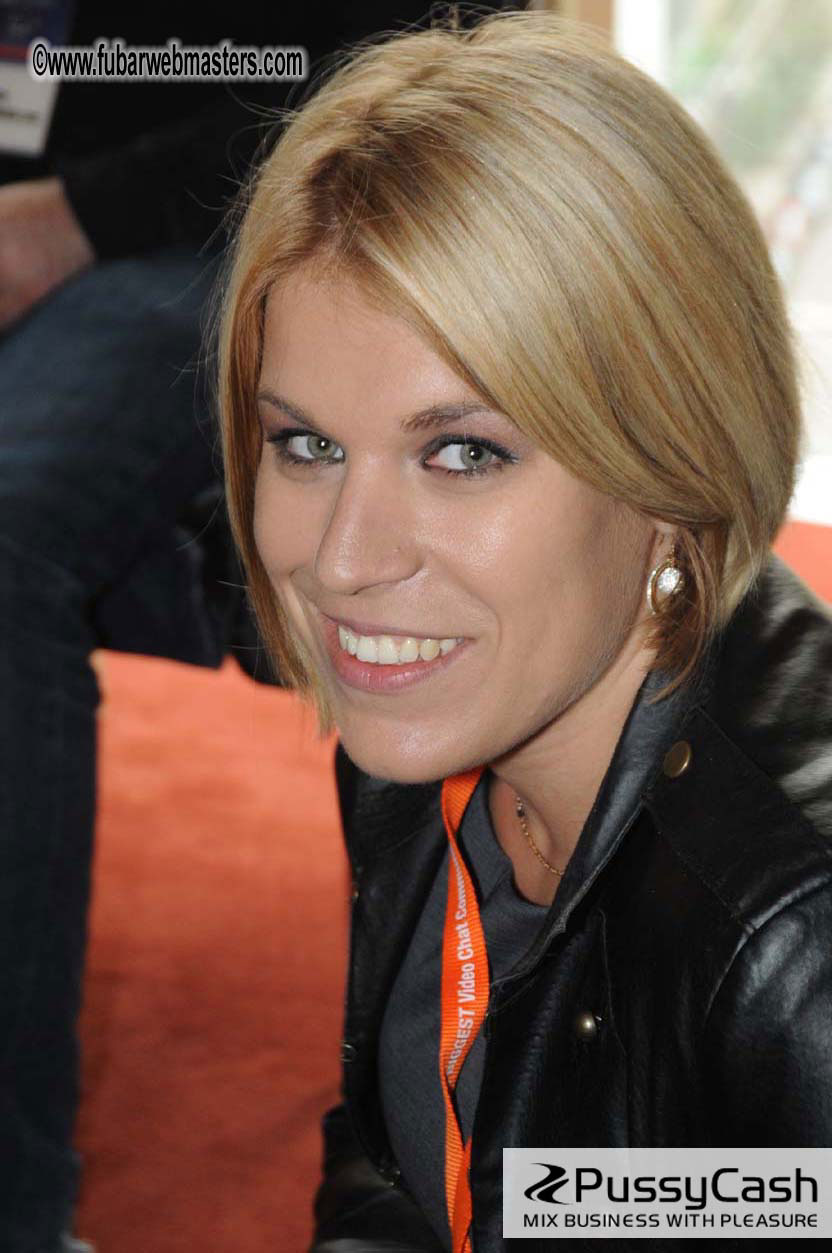 MojoHost Suite Party