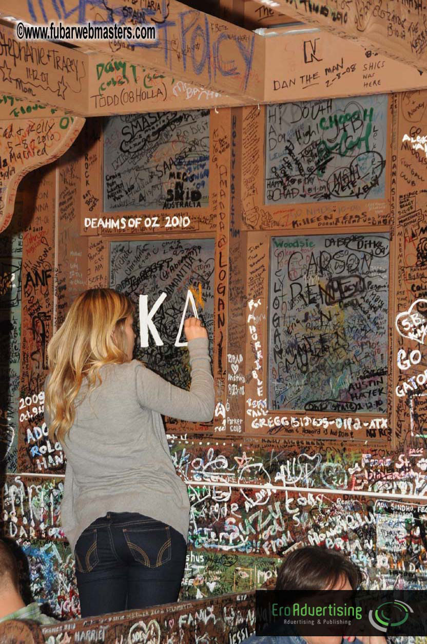 A Chicago Pizza Business-Networking Party 