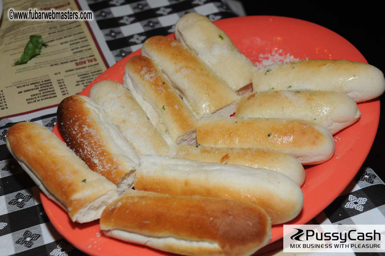 A Chicago Pizza Business-Networking Party 