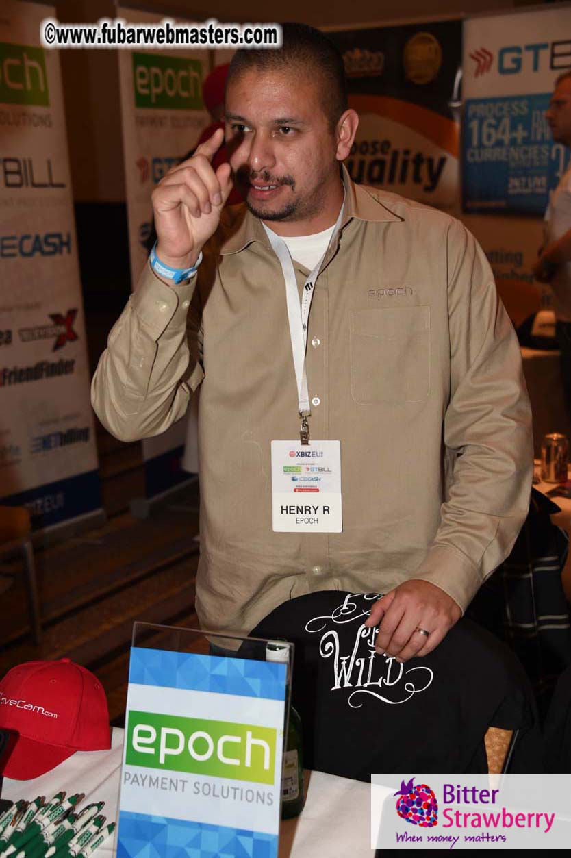 Mix & Meet + Happy Hour