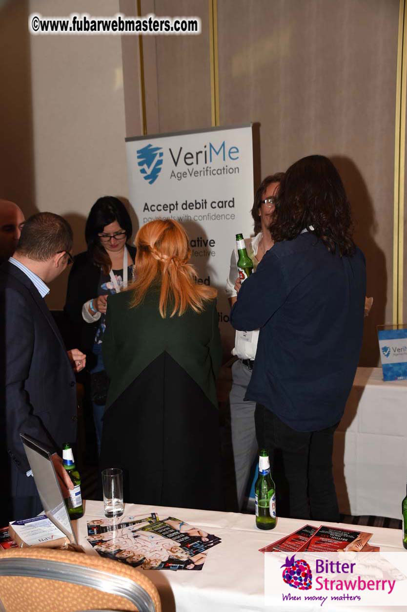 Mix & Meet + Happy Hour