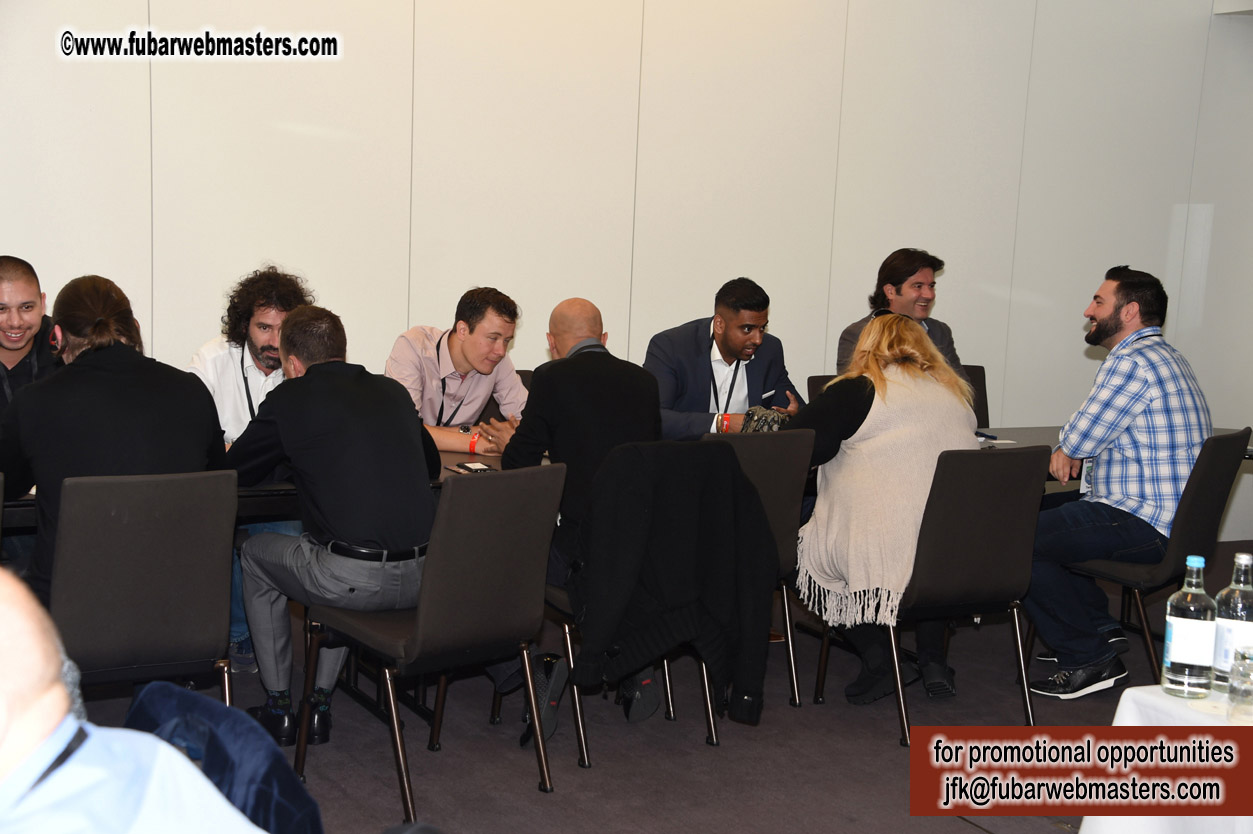 Seminars and Speed Networking