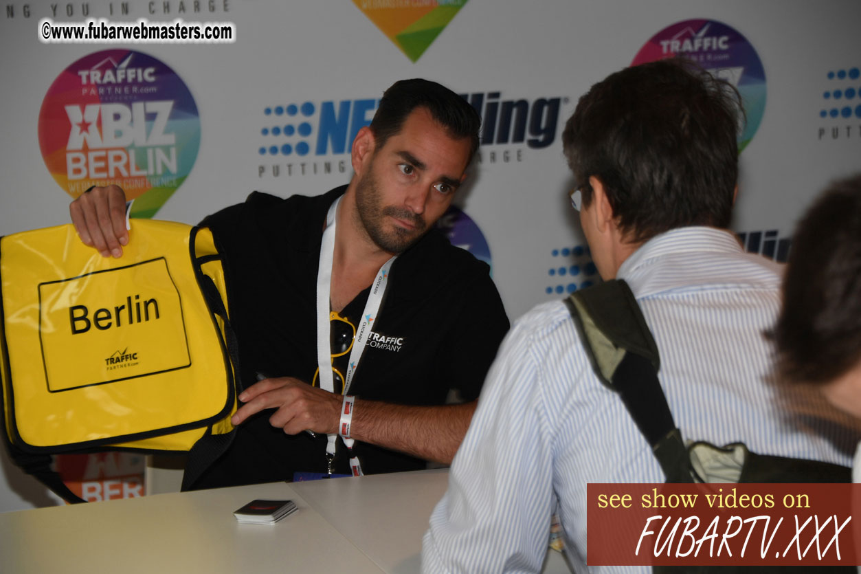 Seminars and Speed Networking