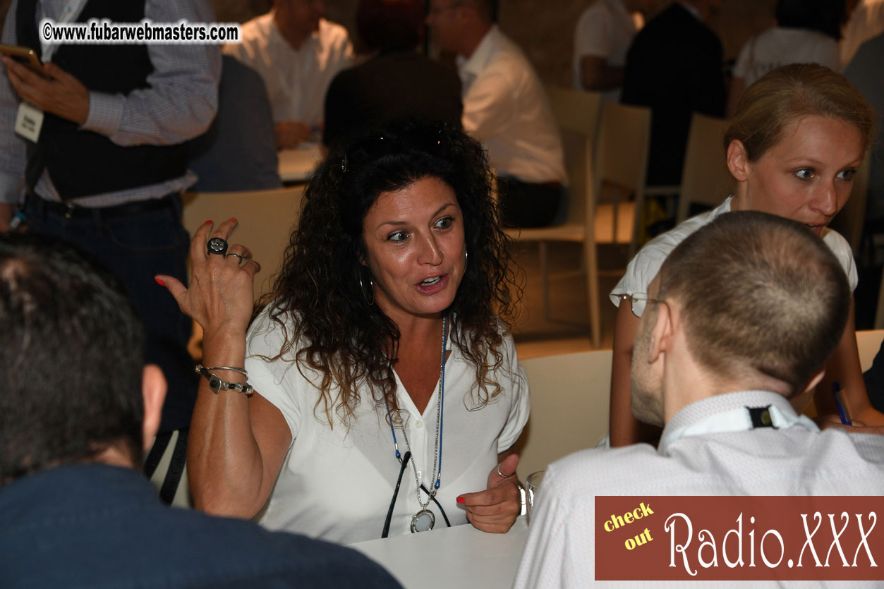 Seminars and Speed Networking