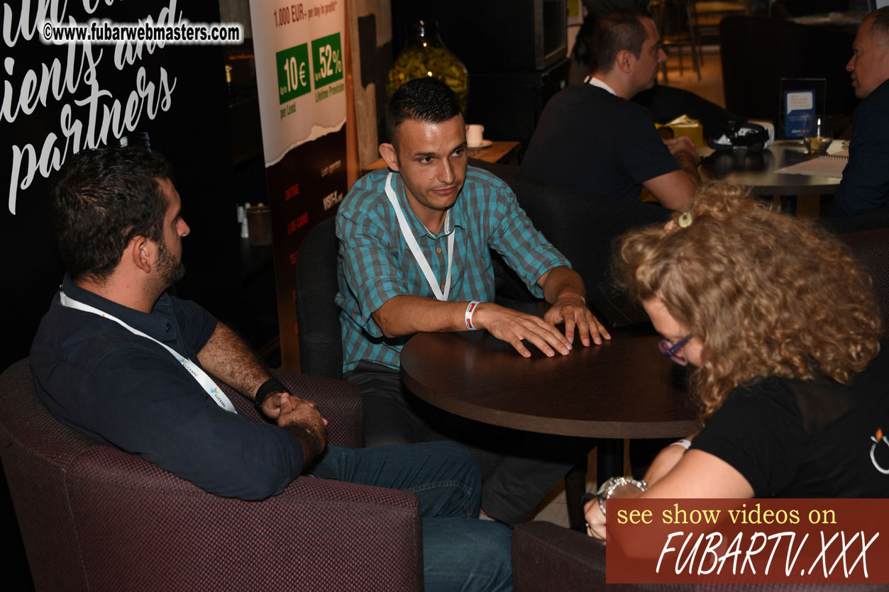 Seminars and Speed Networking