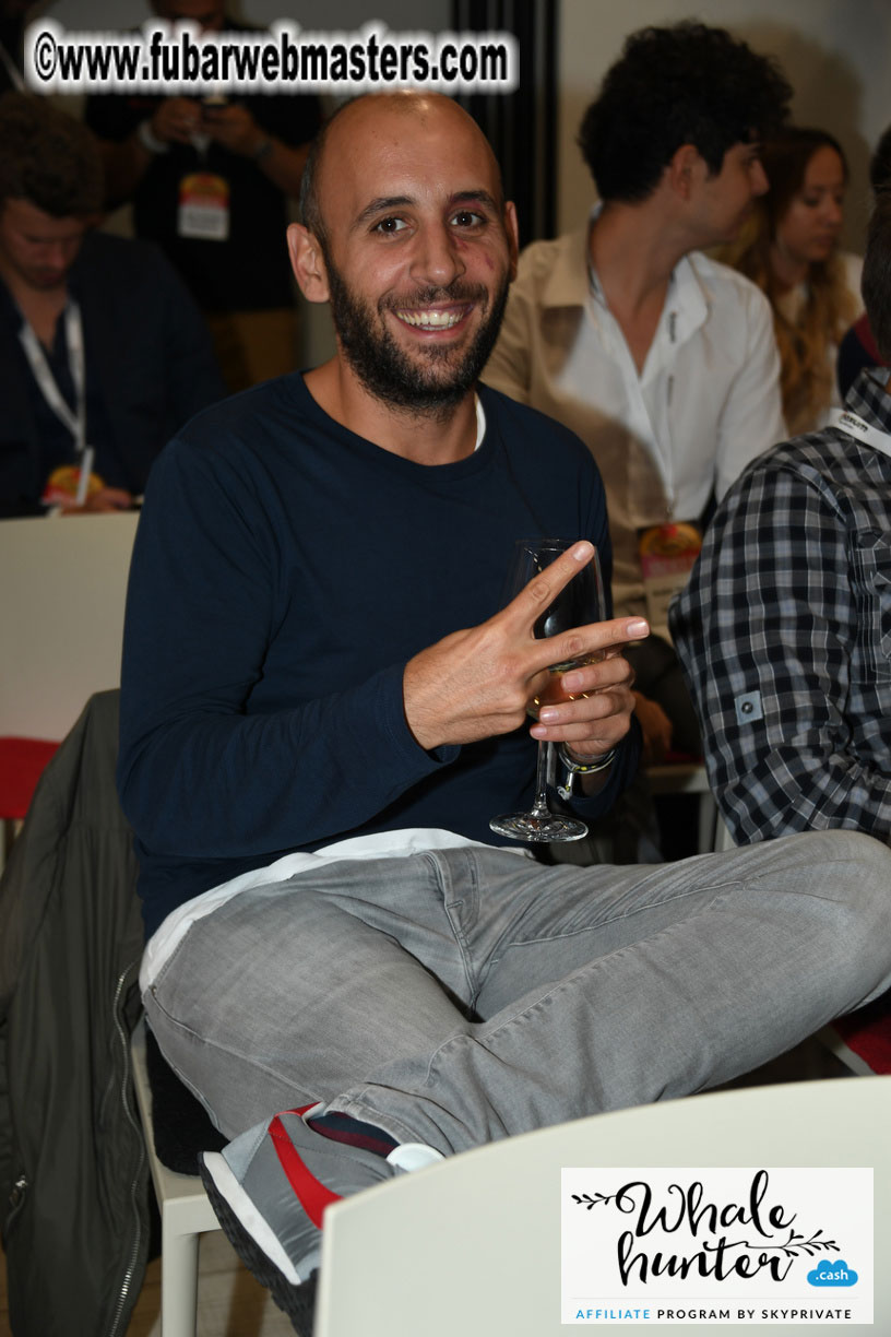 Keynote Address - Axel Vezina CrakMedia