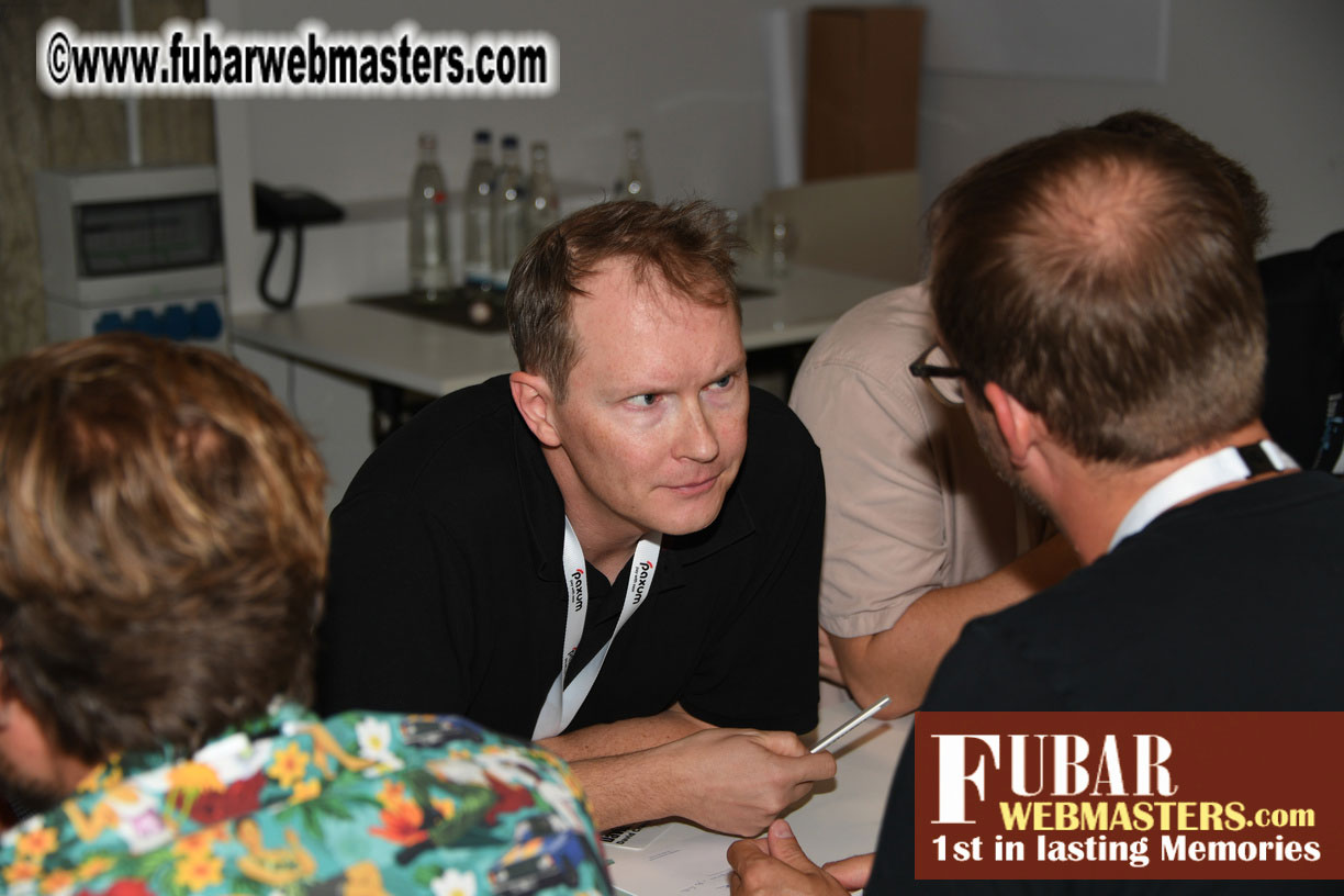 Seminars and Speed Networking