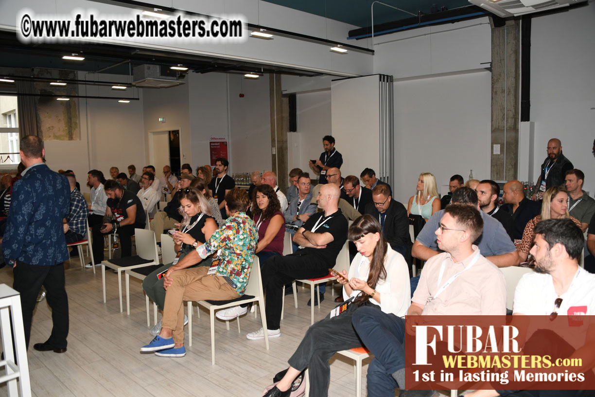 Seminars and Speed Networking