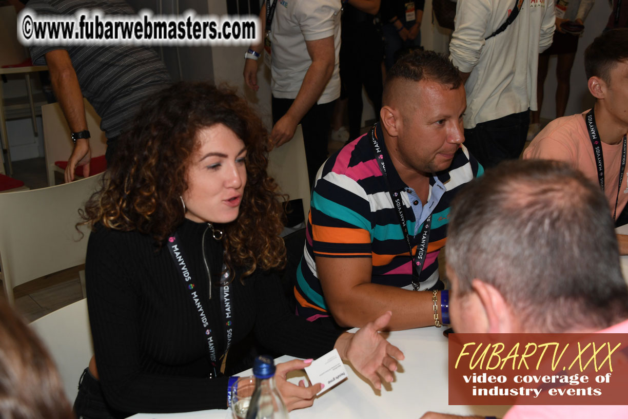 Seminars and Speed Networking