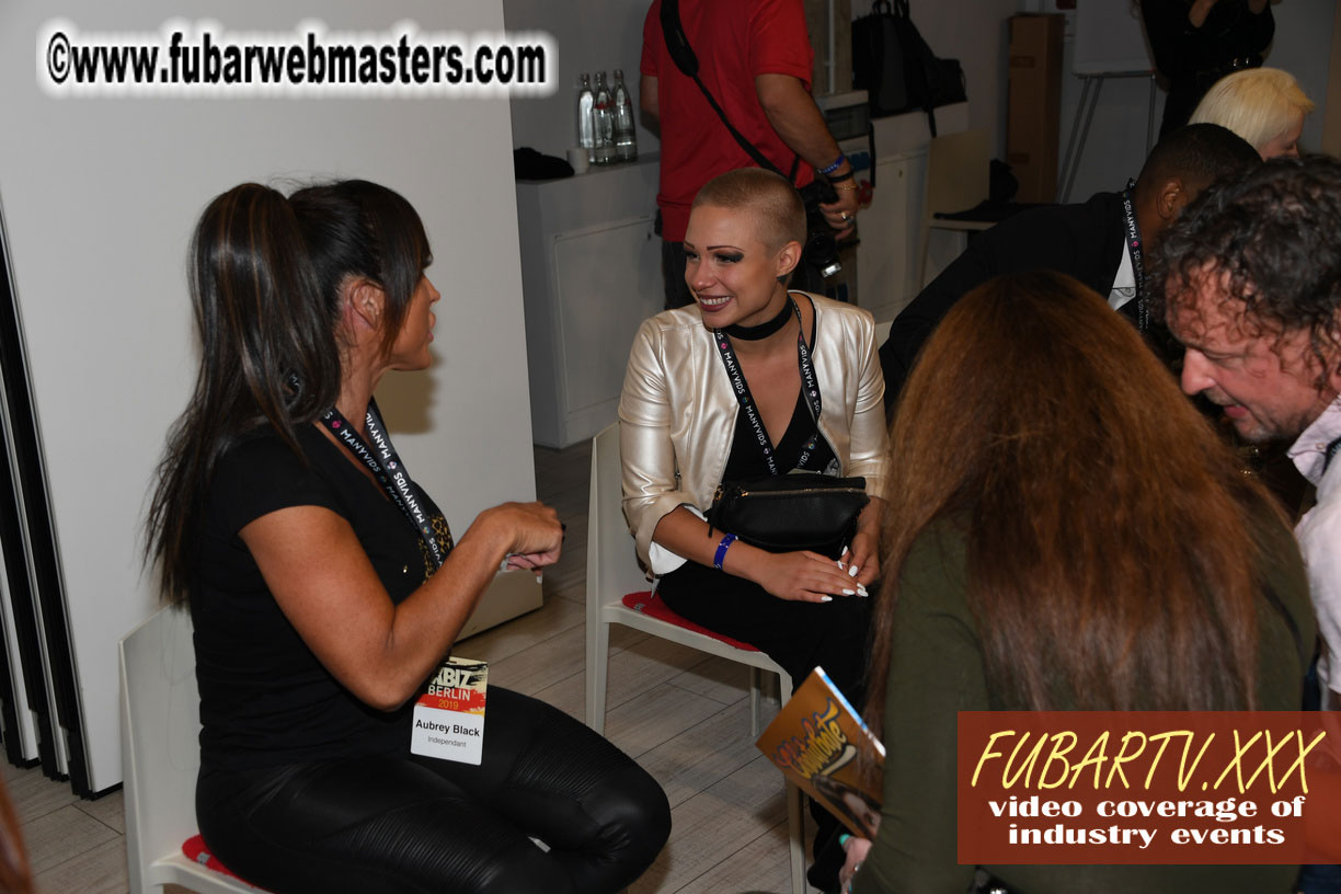 Seminars and Speed Networking