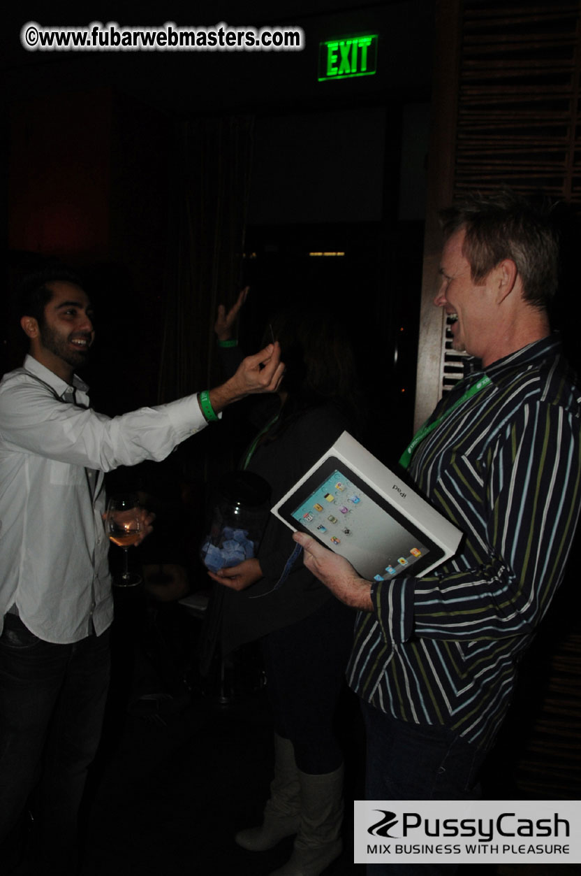 'Free Love' Lounge Fundraiser